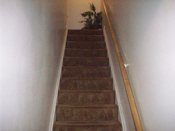 2nd image of 13682 Palmetto Cir #13682
