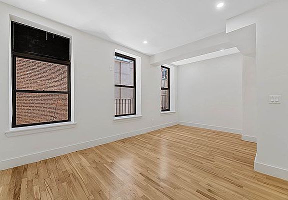 3rd image of 570 9th Ave #3A