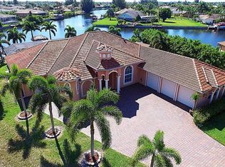 3015 SW 28th Ave, Cape Coral, FL 33914