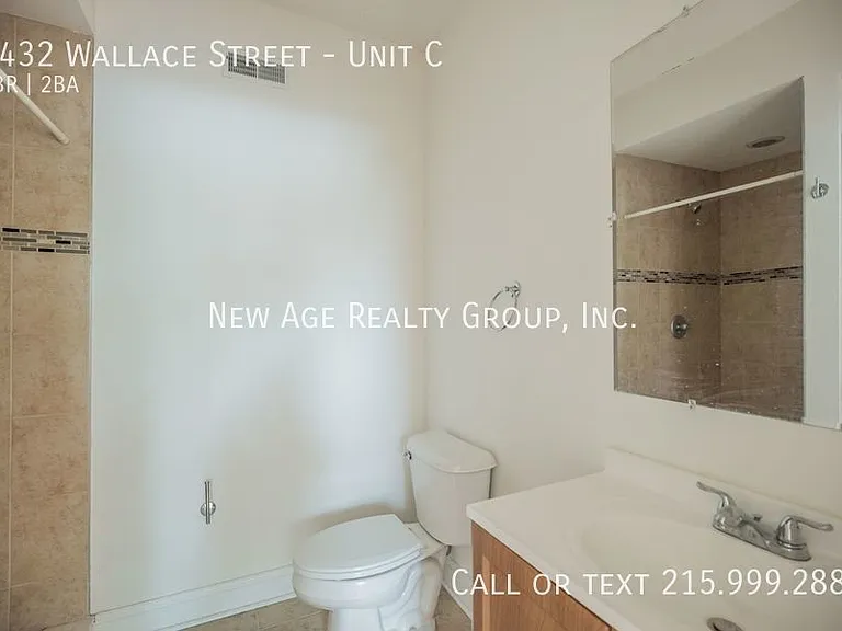 3432 Wallace St #C — Photo 6