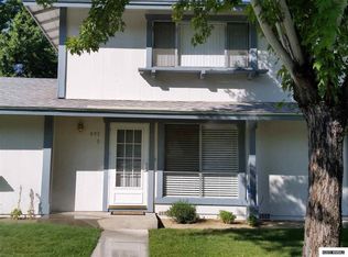 952 Ridgewood Dr, Sparks, NV 89434