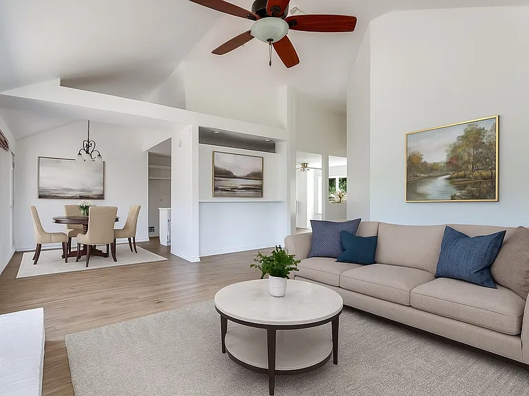 8029 Rice Dr — Photo 3