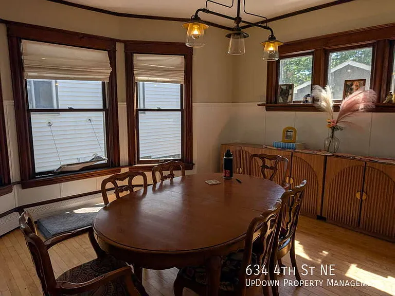 634 4th St NE — Photo 11