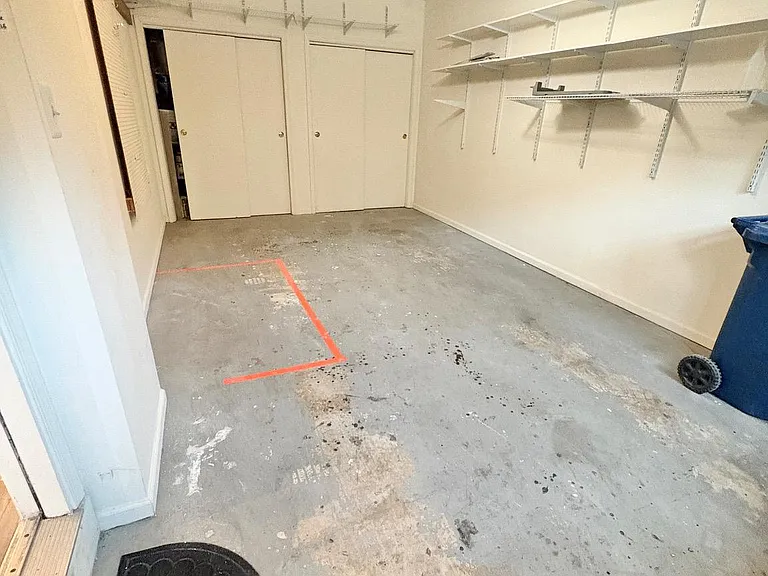 5111 Heritage Ln — Photo 48