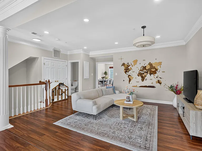 630 Pelican Ave #1 — Photo 6