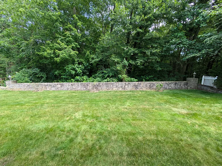 61 Basking Brook Ln — Photo 16