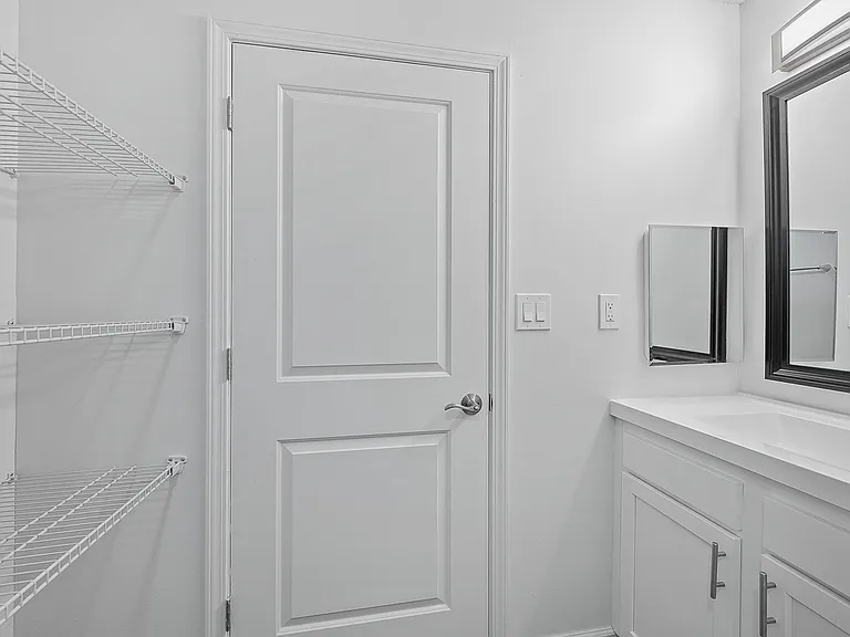 Apartments at Urbana — Photo 83