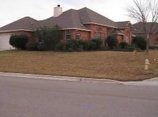 701 Honeysuckle Cir, Harker Heights, TX 76548