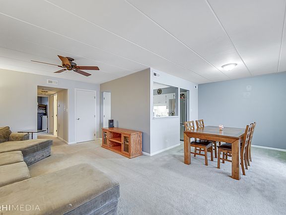 4th image of 15128 Evergreen Dr