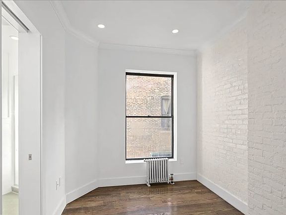 4th image of 1752 2nd Ave APT 4S