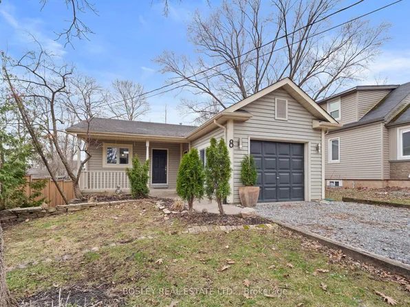 8 Emmett St, Pelham, ON L0S 1E0