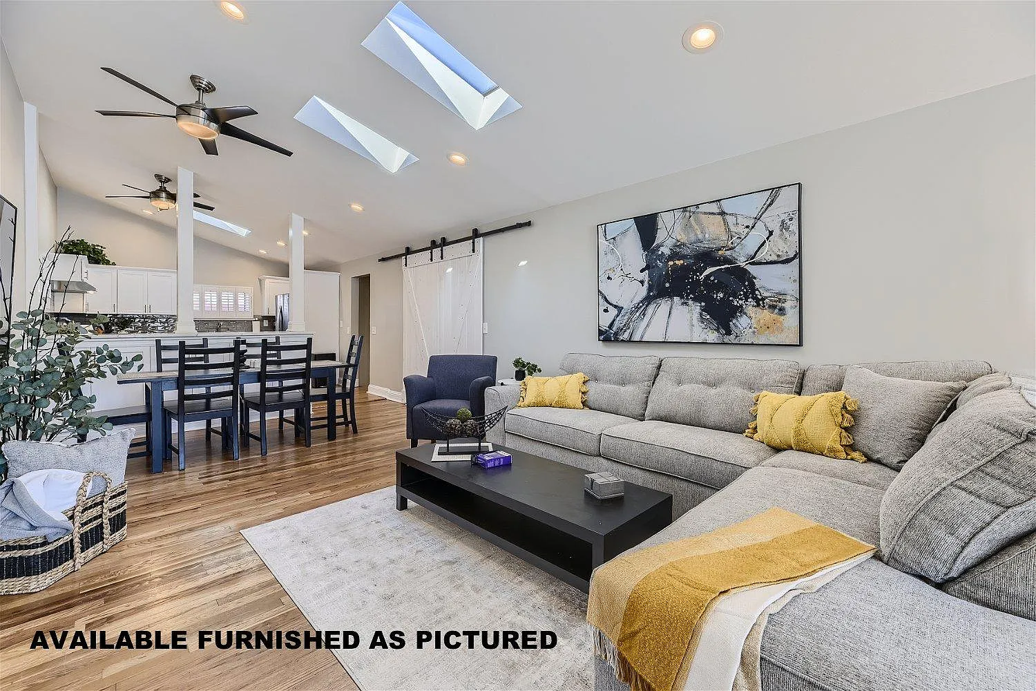 4 bed, 2600 sqft, $4,150 — Photo 1