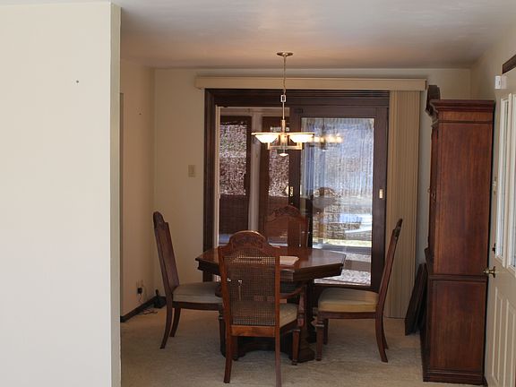 4th image of 13445 Dean Dr