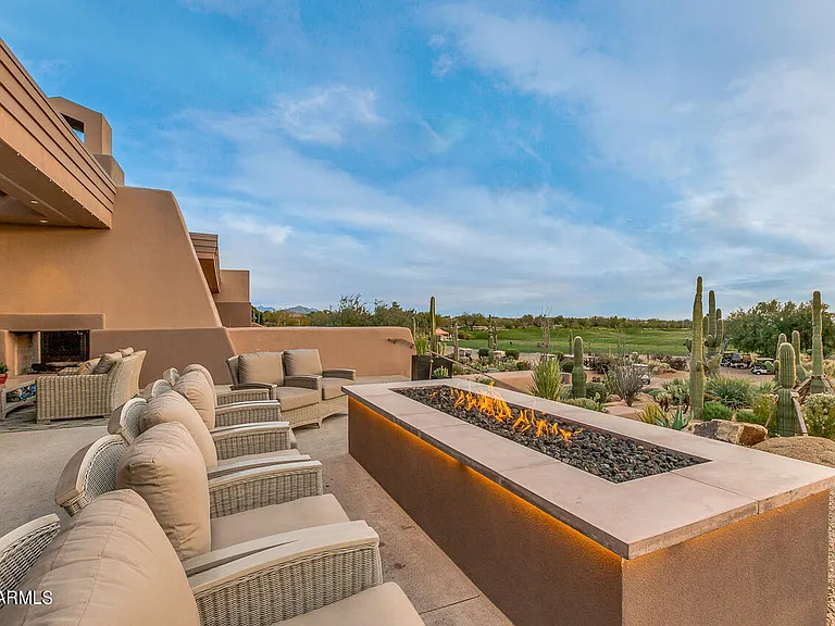 6892 E Nightingale Star Cir — Photo 42