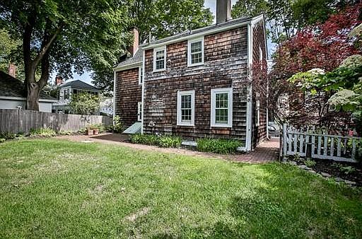 4th image of 92 Prospect St