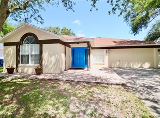 24511 Crosscut Rd, Lutz, FL 33559