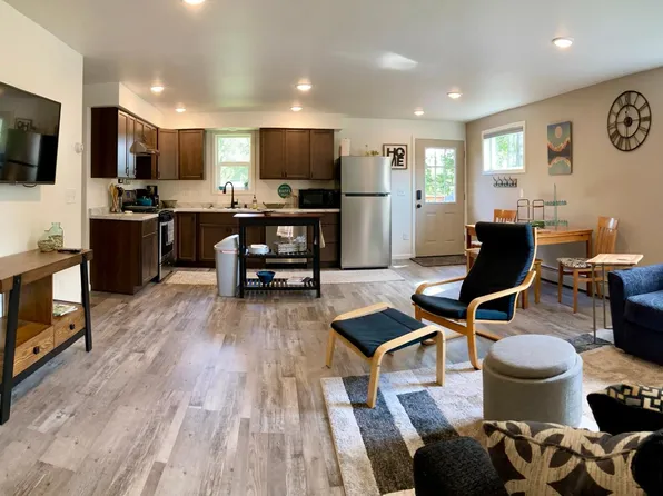 116 S Birch St #A, Soldotna, AK 99669