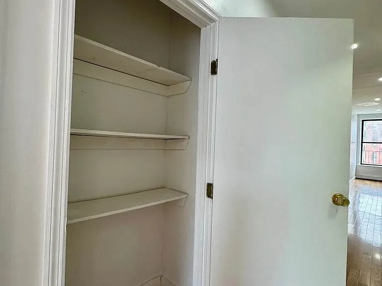 438 Lenox Ave #3 — Photo 12