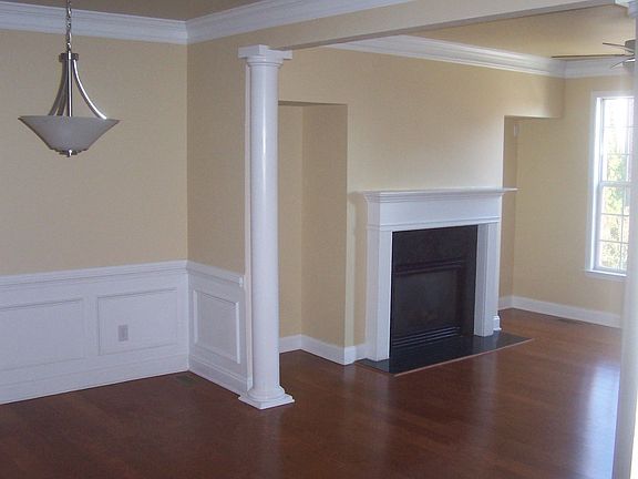 view of the Dining & Family Rm