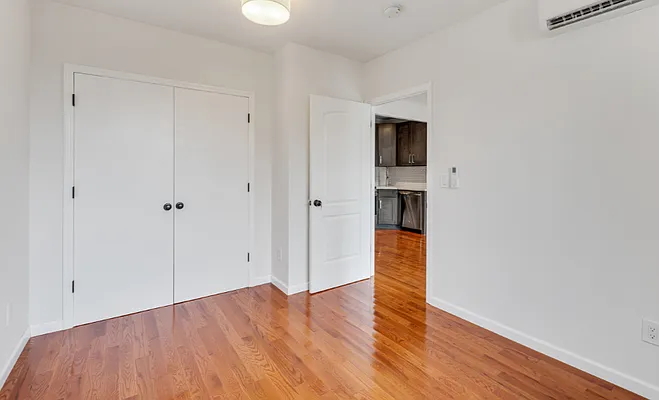 Rented by Compass | media 11