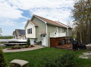 230 Manila Ave, Woonsocket, RI 02895