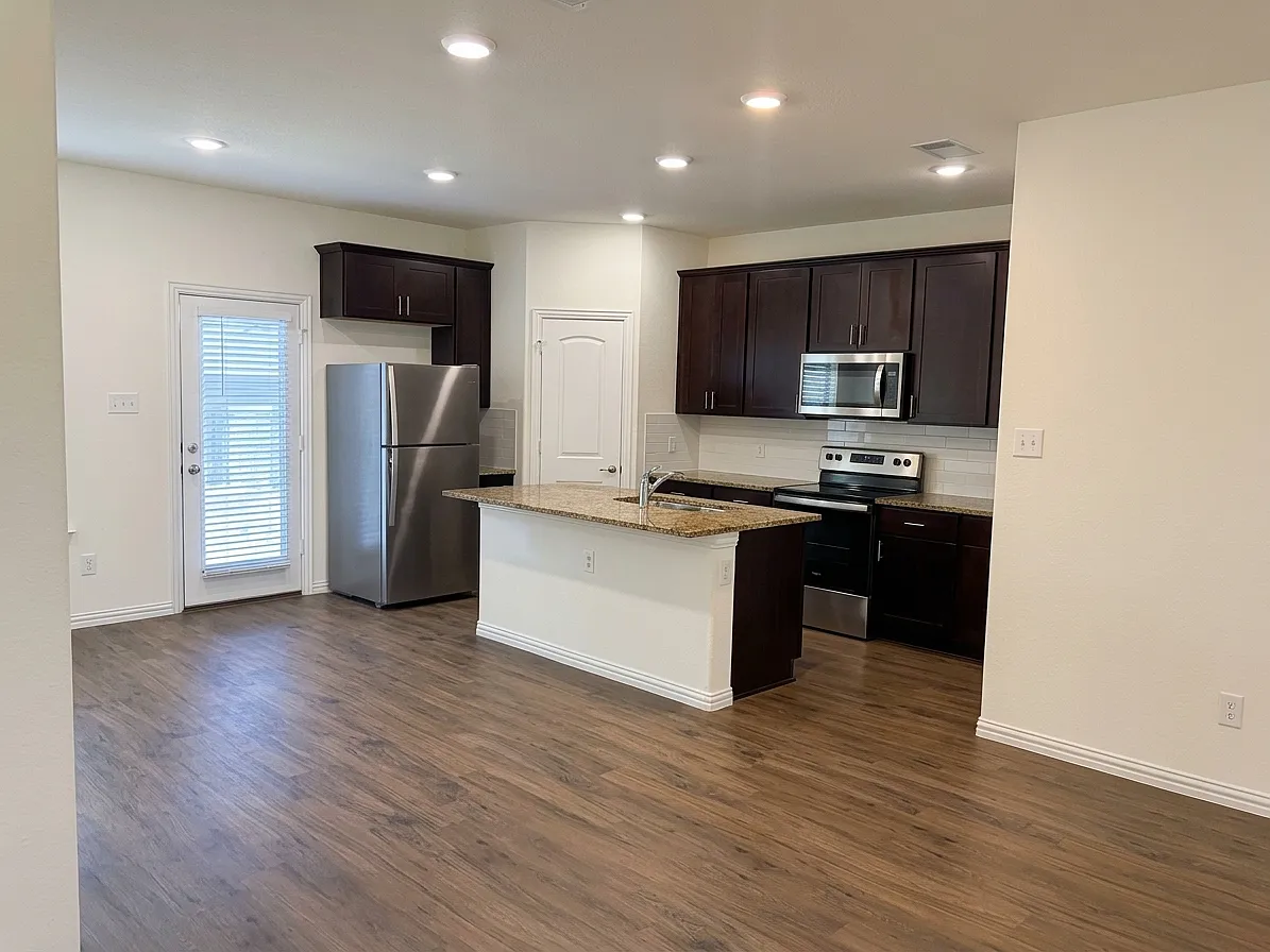 14546 Gorge Drive — Photo 2