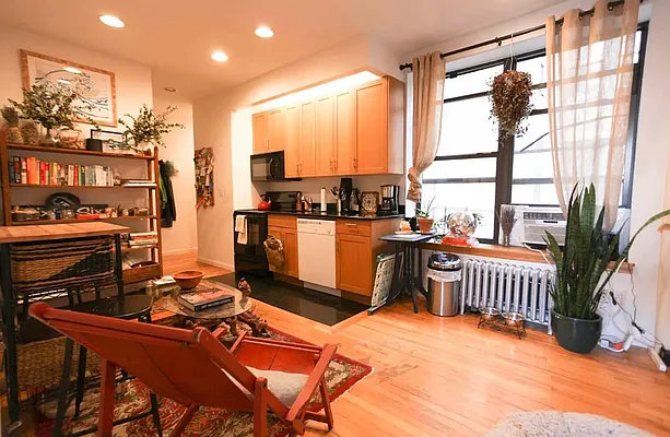 Rented by Metropolitan Property Group | media 21