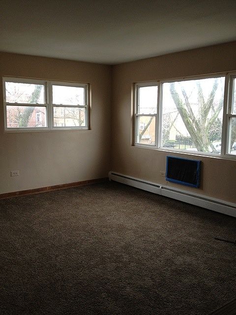 2nd image of 1714 W Touhy Ave #A-3