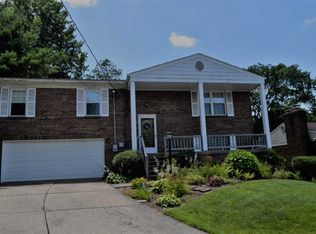 4001 Simca Ln, Cincinnati, OH 45211