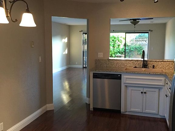 2nd image of 17141 Creekside Cir