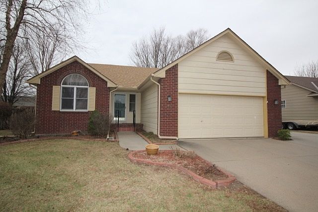 1st image of 1745 E Candace Ln