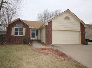 1745 E Candace Ln, El Dorado, KS 67042