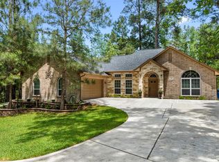 1922 Foxbriar Dr, Huntsville, TX 77340