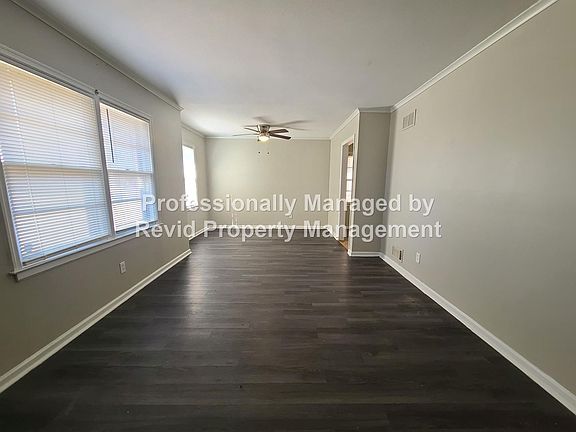 4th image of 3708 Huntingdon Ln
