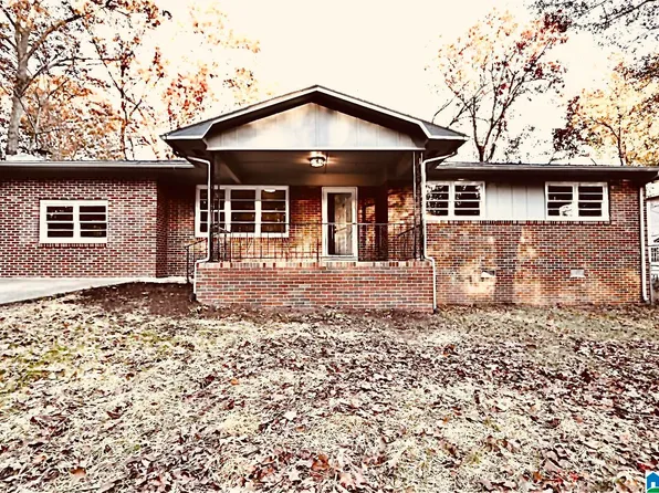 417 Ogrady Ave, Weaver, AL 36277