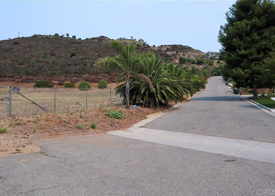 1st image of Luzeiro Dr Lot 0