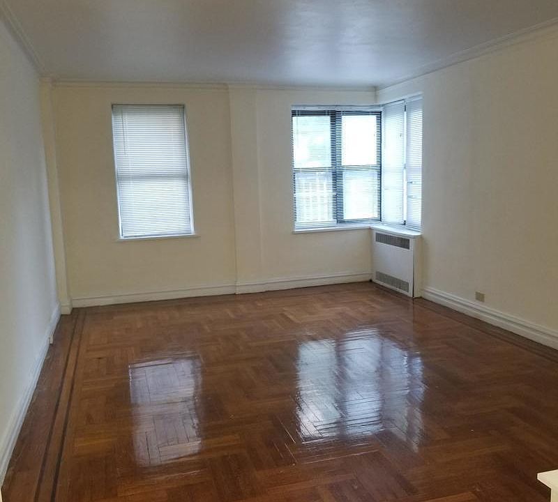 1st image of 2784 Morris Ave APT 1C