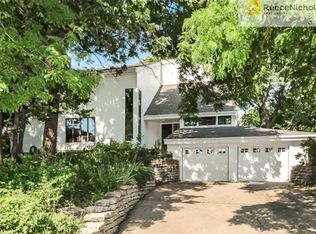 10669 Riggs Dr, Overland Park, KS 66212