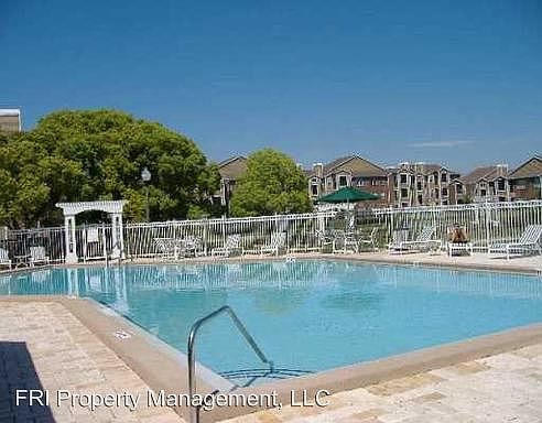 5th image of 5501 Rosebriar Way APT B106
