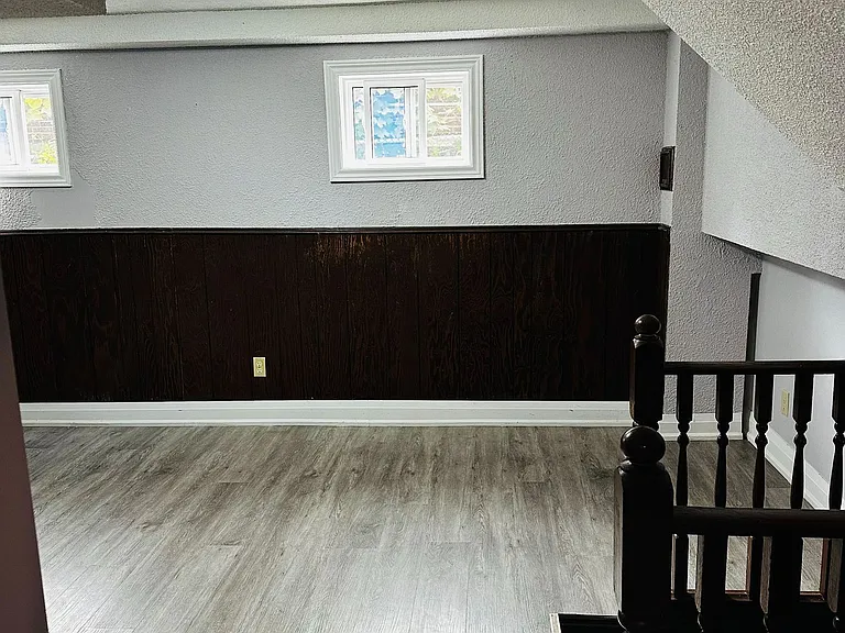 827 Stainton Dr — Photo 5