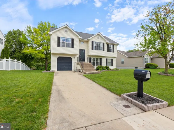 234 Lake Coventry Dr, Frederick, MD 21702