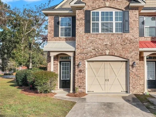 777 King George Boulevard #10, Savannah, GA 31419