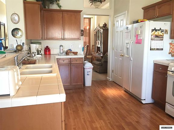 2nd image of 1054 Brierwood Ln