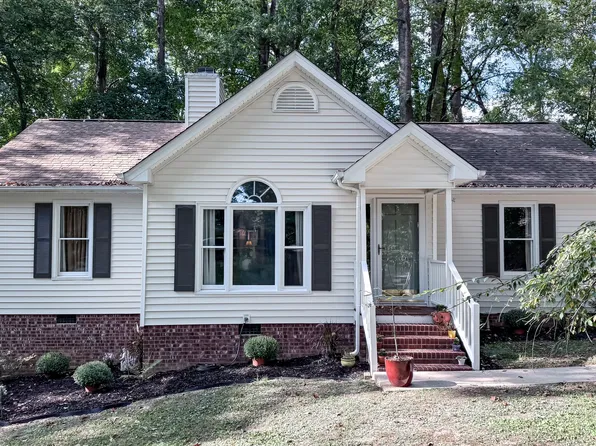 2013 Myrtle Ln, Clayton, NC 27520