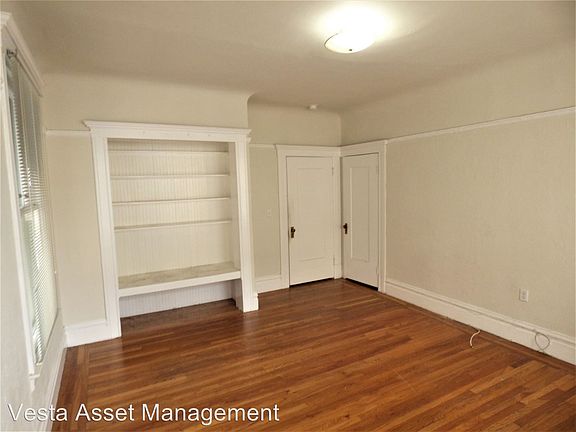 2nd image of 1111 Pine St APT 400