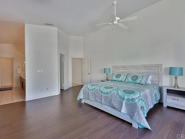 828 D Ave — Photo 11
