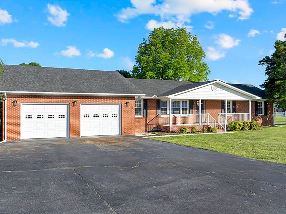 2nd image of 518 Maple Springs Rd