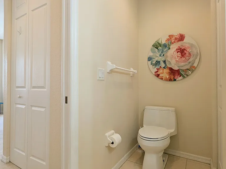1129 Van Loon Commons Cir #304 — Photo 27