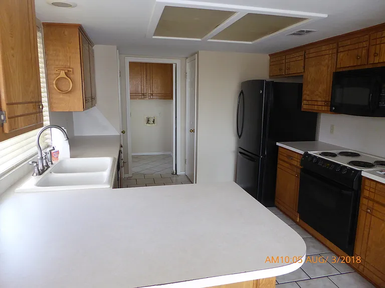 4302 SW Parkridge Blvd — Photo 7