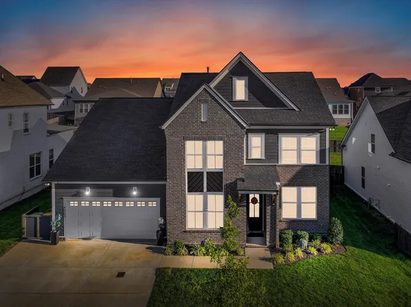 4023 John Marsh Rd, Spring Hill, TN 37174